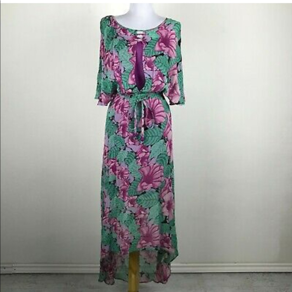 Leifnotes Hibiscus Midi Chiffon dress